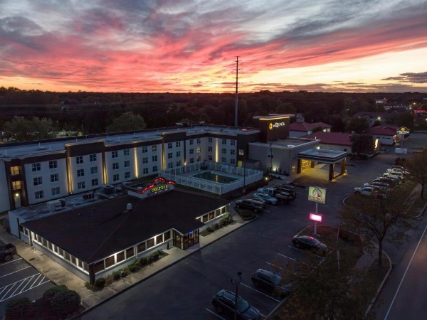 La Quinta Inn & Suites by Wyndham Lexington Park image 30